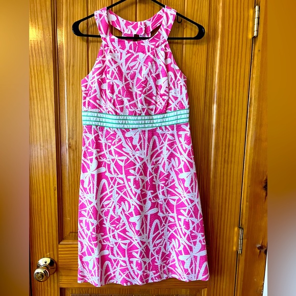 Lilly Pulitzer Dresses & Skirts - EUC Lilly Pulitzer Tinsley Seersucker Pink Light My Fire Dragonfly dress